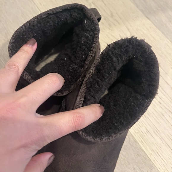 UGG Ankle Boot - Picture 2 of 5